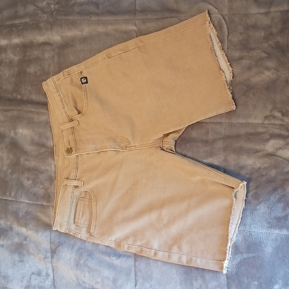 Born Primitive Athletic Stretch Jorts - Size Large